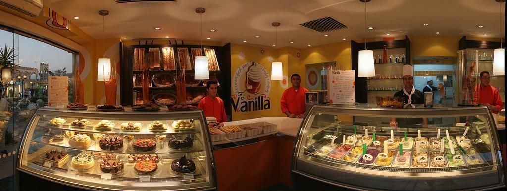 Территория Camel Dive Club & Hotel 4*