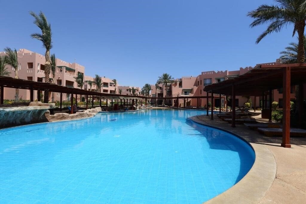 Апартаменты Rehana Sharm Resort Aqua Park & SPA 4*