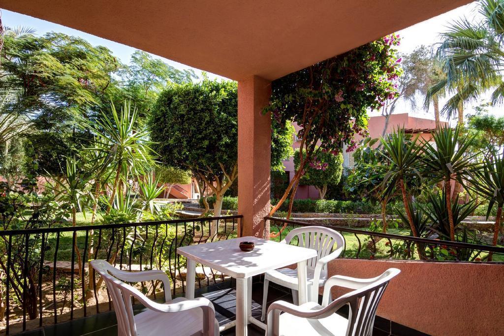 Апартаменты Eagles Paradise Abu Soma Resort (ex. Sol Y Mar Paradise Beach Resort) 4*