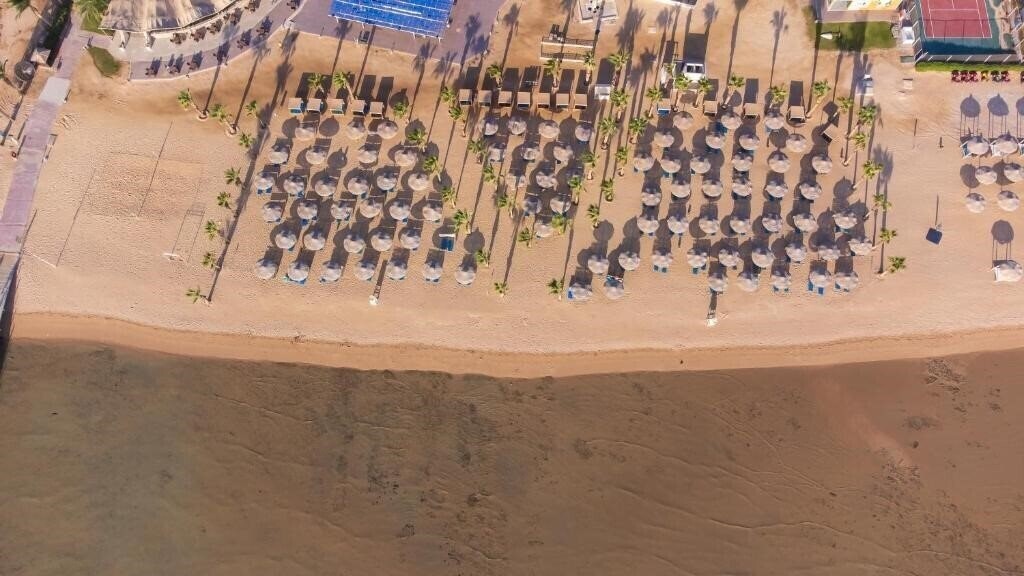 Вид Amwaj Beach Club Resort 4*