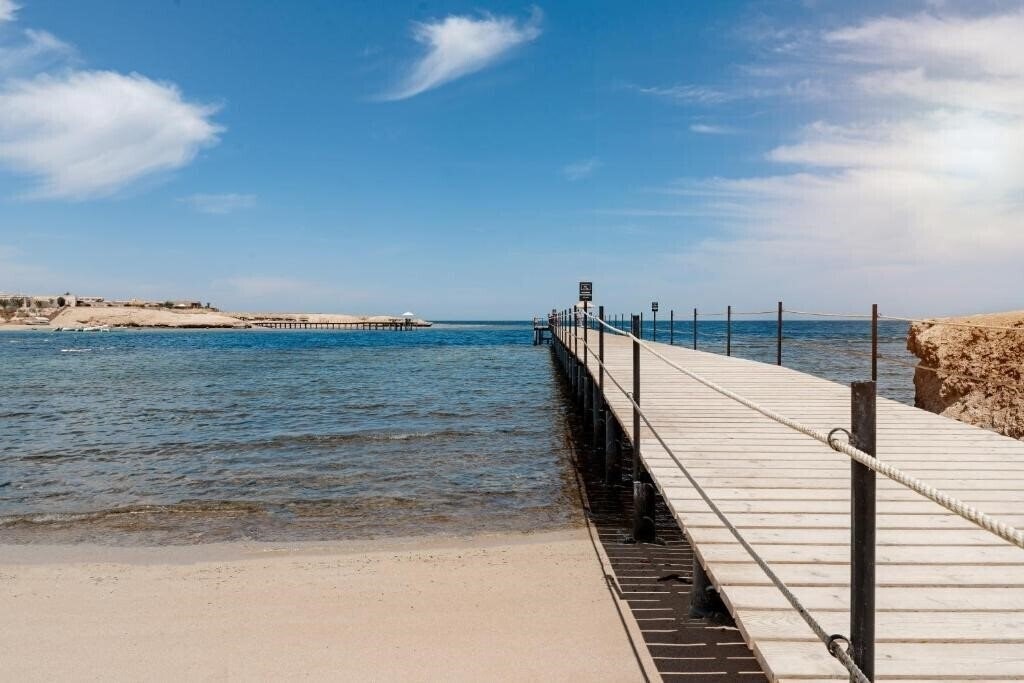 Вид Sentido Naga Bay 5*