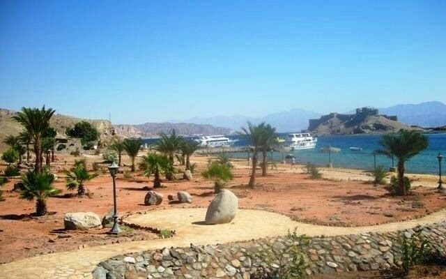 Территория Helnan Taba Bay Hotel (ex. Salah El Deen Taba, Saladin Hotel Taba) 3*
