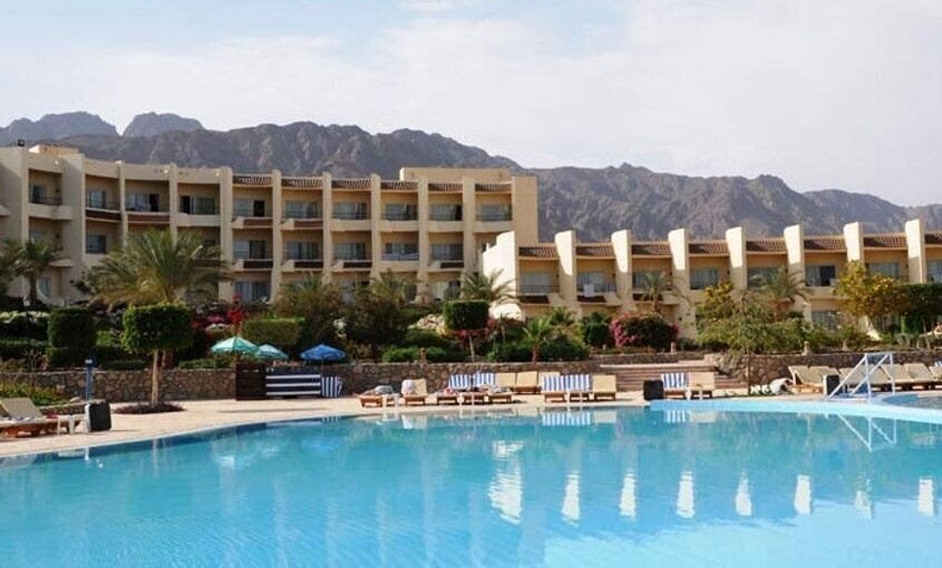Отель Dessole Holiday Taba Resort (ex. Holiday Inn Resort Taba) 4*
