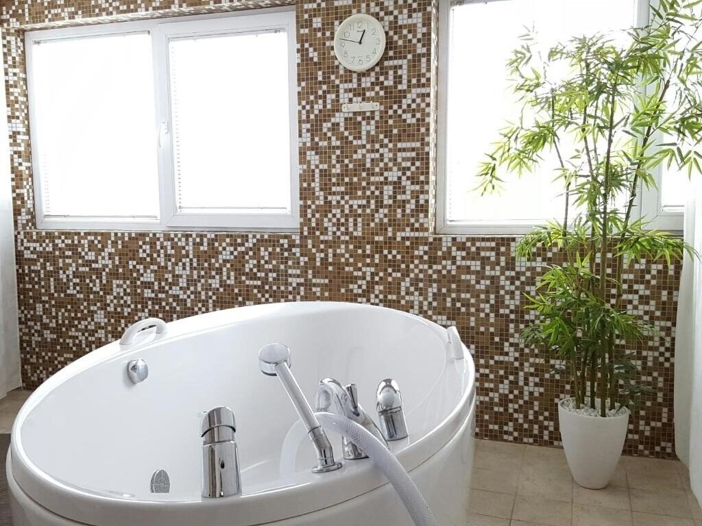 Фотографія Emmi 3*