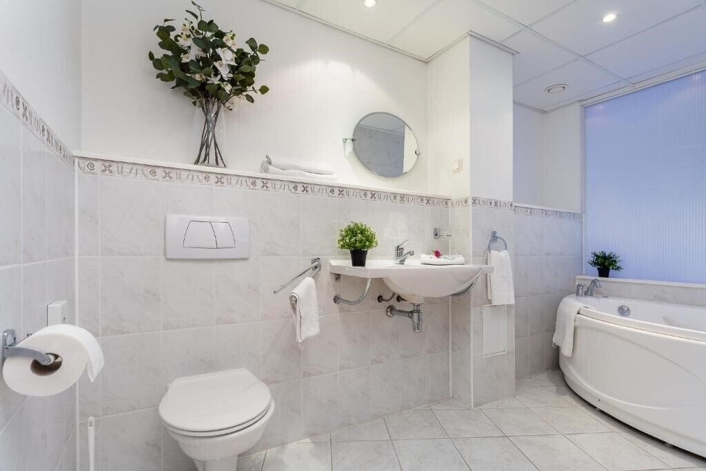 Апартаменти Dzingel 2*