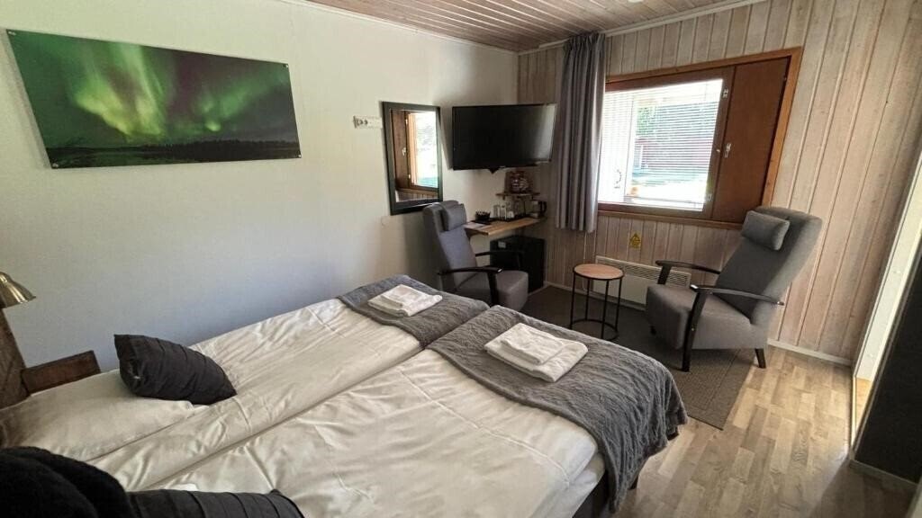 Территория Arctic River Resort (ex. Arctic River Resort Chalet) 4*