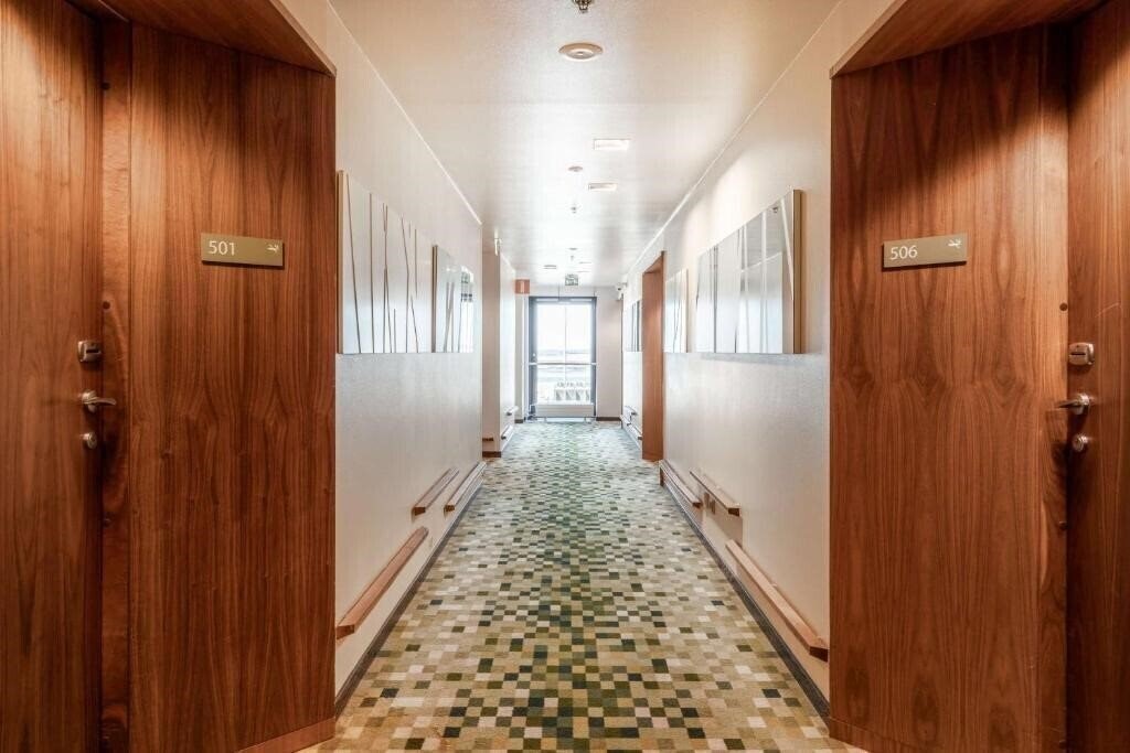 Апартаменты Hilton Helsinki-Vantaa Airport 5*