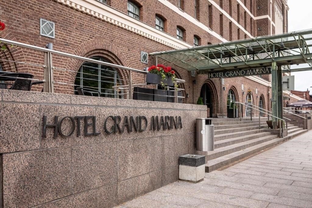 Отель Scandic Grand Marina 4*