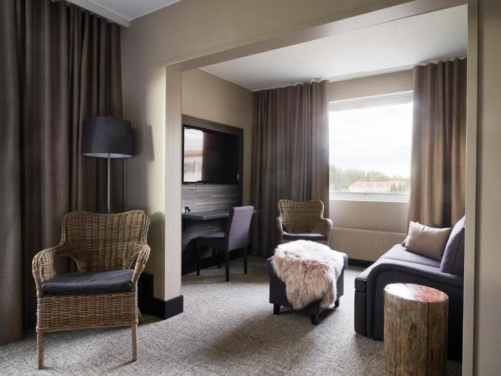 Фотографія Lapland Hotels Kuopio (ex. Lapland Hotel Kuopio) 4*