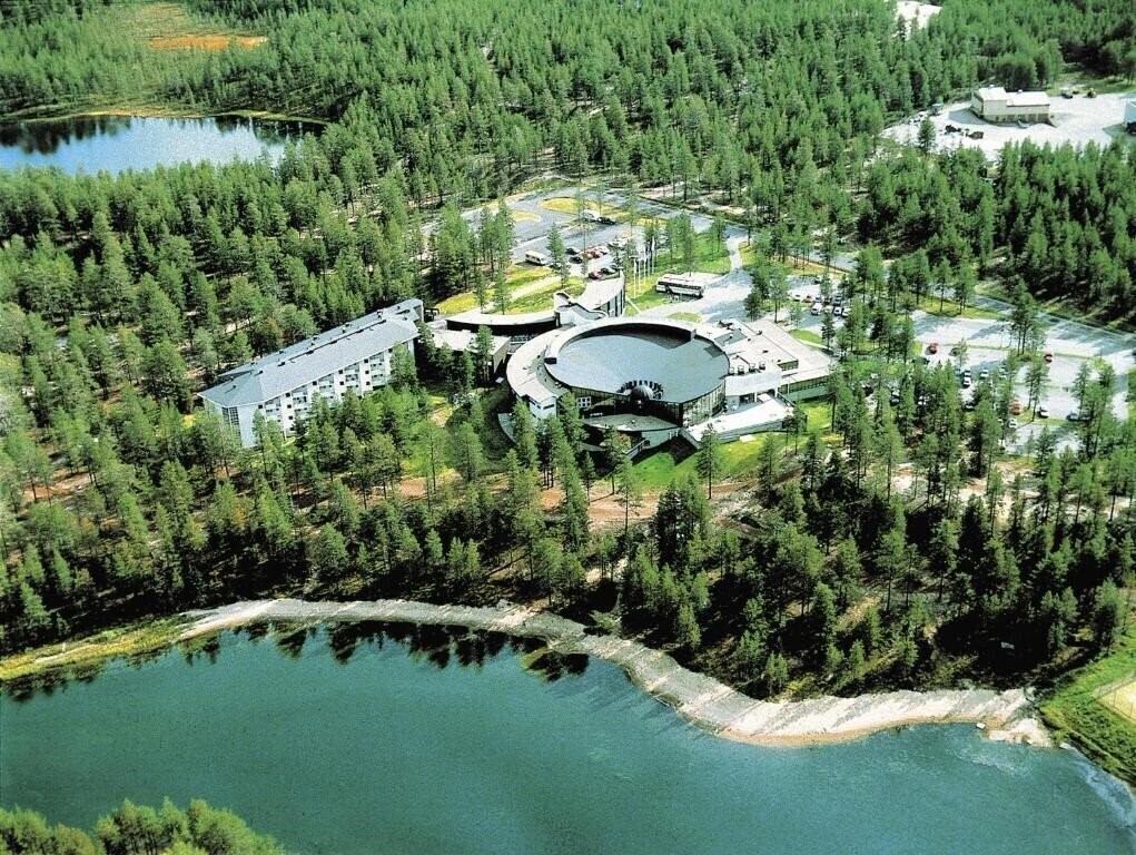 Панорама Holiday Club Kuusamo Tropikki 4*