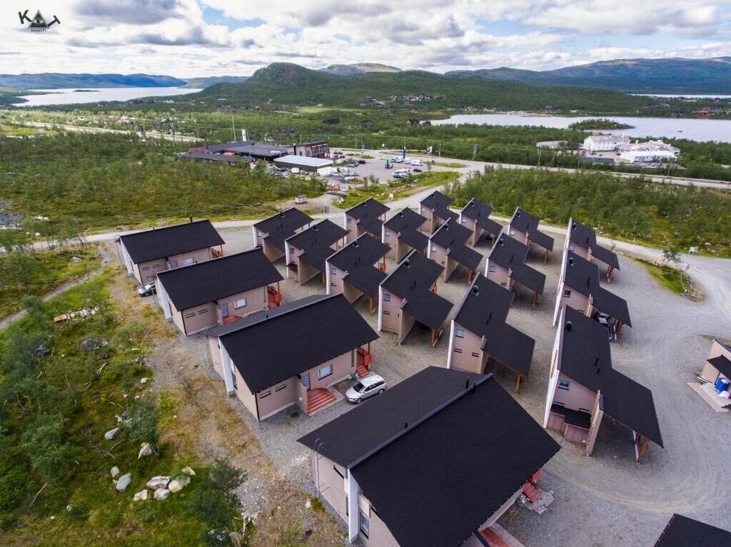 Отель Santa's Hotel Rakka Kilpisjarvi 4*