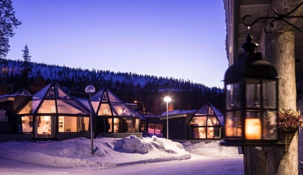 Отель Santa's Hotel Aurora & Igloos (ex. Aurora Chalet) 4*