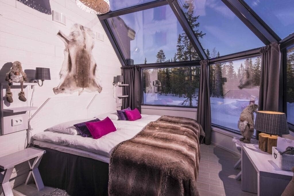 Территория Santa's Hotel Aurora & Igloos (ex. Aurora Chalet) 4*