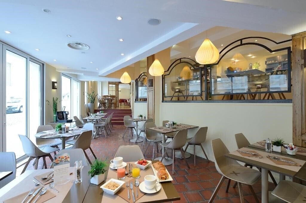 Фотография Mercure Avignon Centre Palais Des Papes 4*