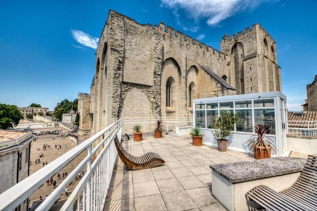 Картинка Mercure Avignon Centre Palais Des Papes 4*