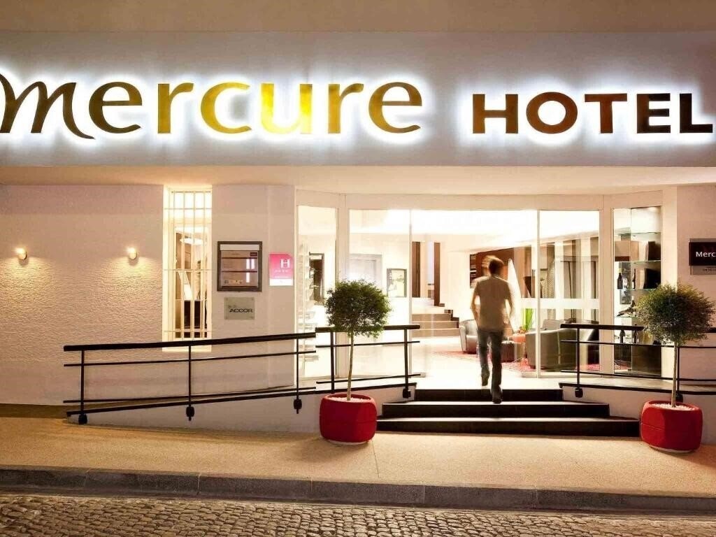 Апартаменты Mercure Avignon Centre Palais Des Papes 4*