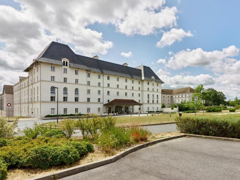 Вид B&B Hotel Pres de Disneyland Paris (ex. B&B Disneyland) 2*