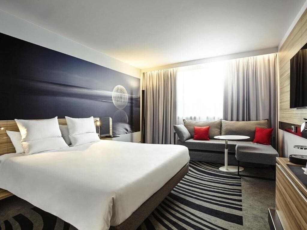 Панорама Novotel Marne La Vallee Noisy Le Grand 4*