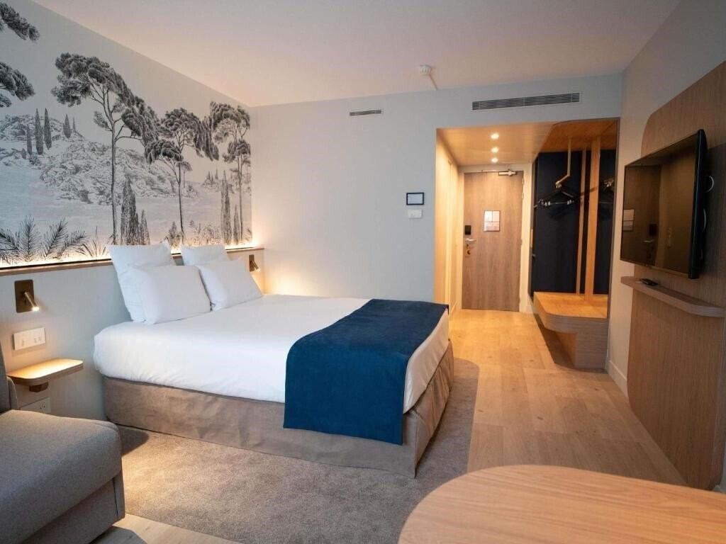 Панорама Mercure Paris Val de Fontenay Hotel 4*