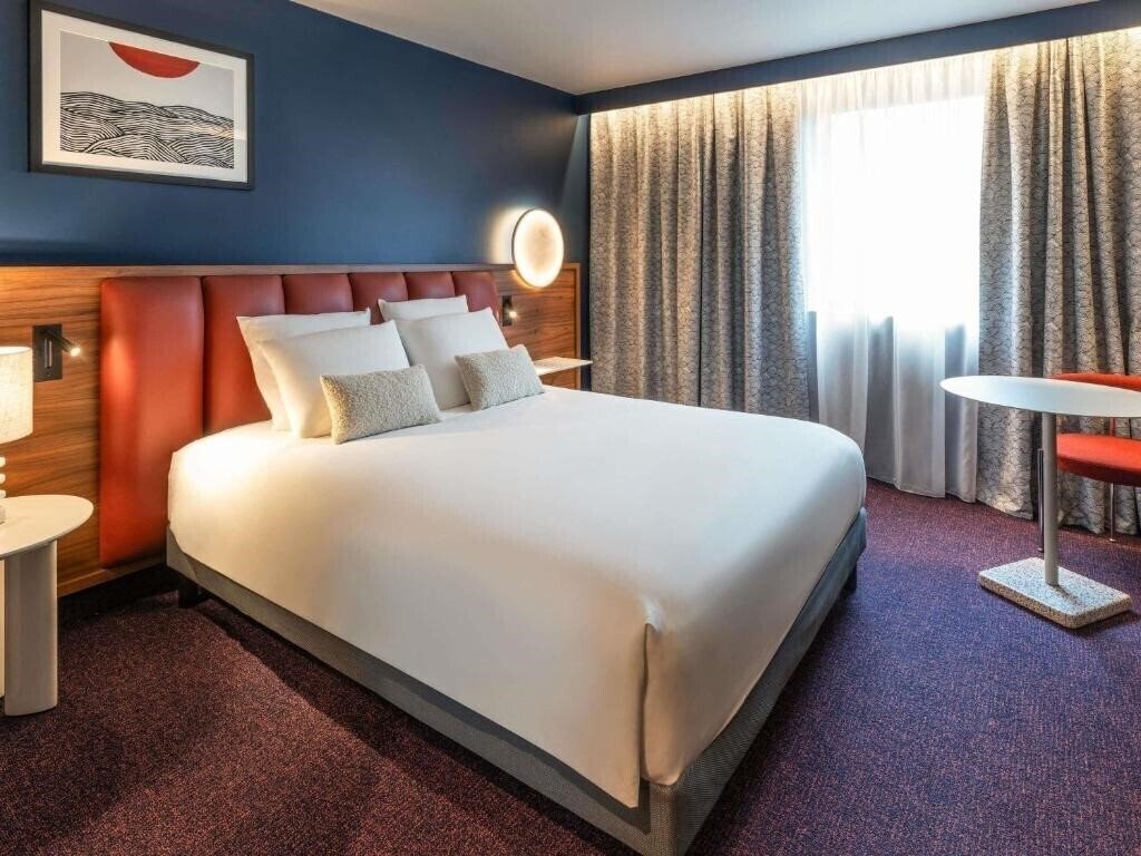 Апартаменты Mercure Caen Cote De Nacre 4*