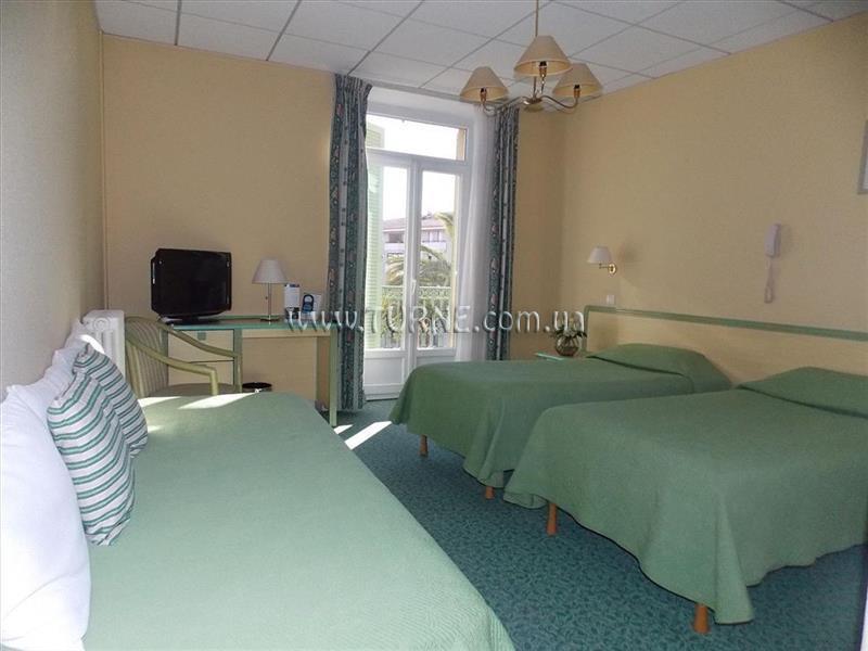 Територія Hotel Floreal 3*