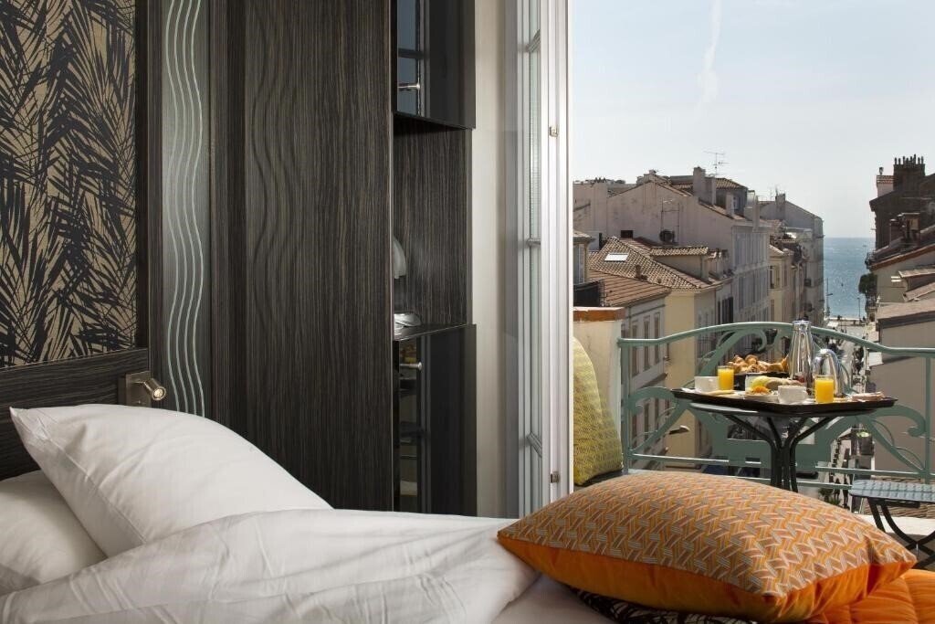 Готель Hotel BW Premier Le Mondial 4*