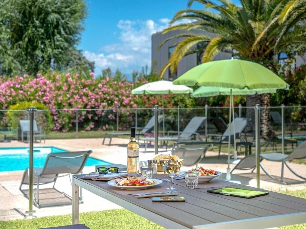 Фотография Mercure Cannes Mandelieu 4*