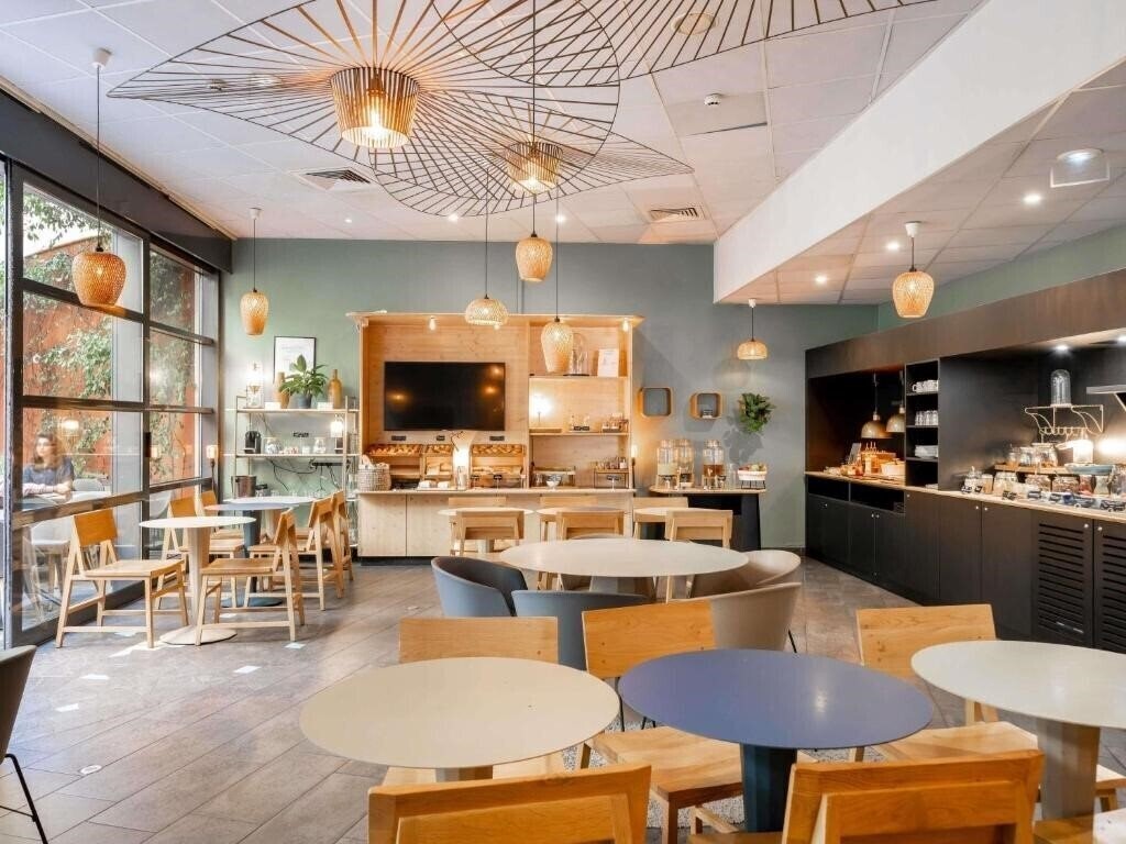 Панорама Novotel Suites Cannes Centre 4*