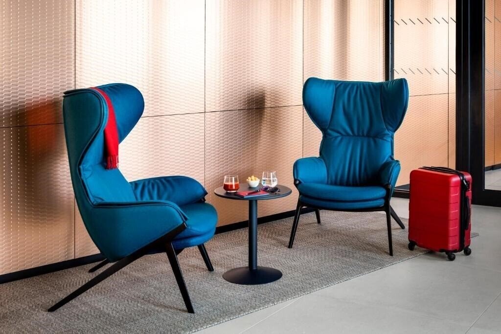 Територія Okko Hotels Cannes Centre 4*