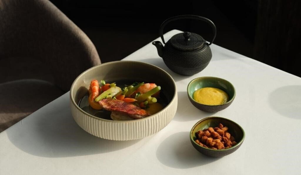 Панорама Five Seas Hotel 5*