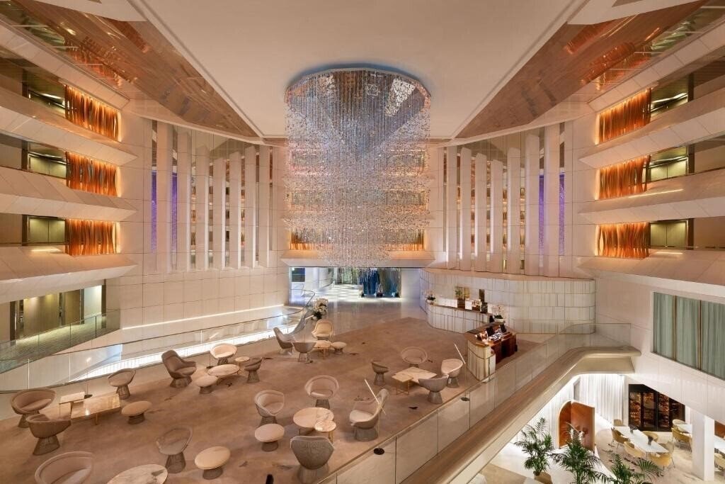 Территория JW Marriott Cannes 5*