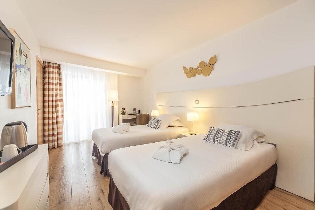 Вид Hotel Montaigne & SPA 4*