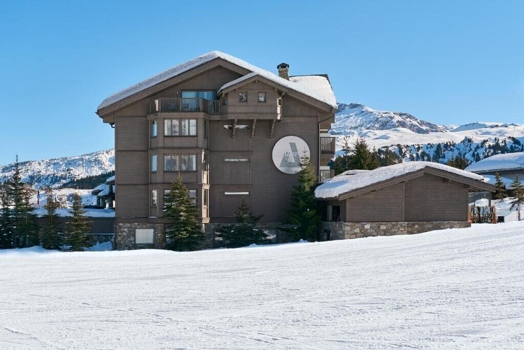 Територія Annapurna 5*