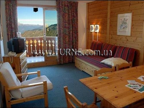 Вид Residence Pierre & Vacances Le Golf 1650 3*