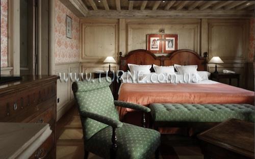 Отель Le Saint Joseph 4*