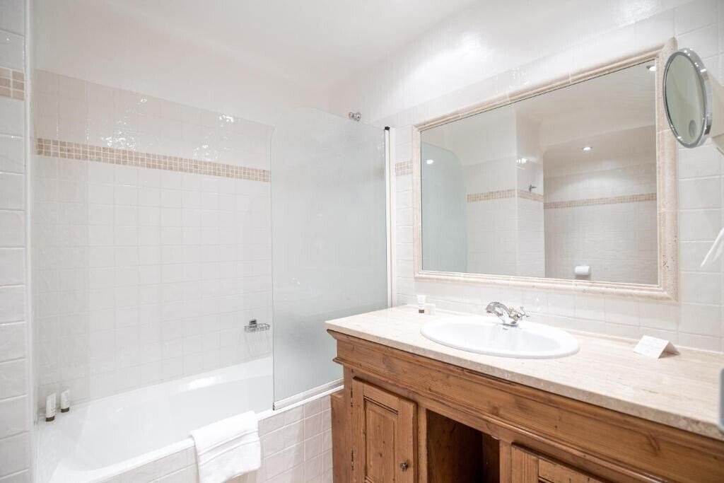 Панорама Le Grand Hotel Courchevel 1850 5*