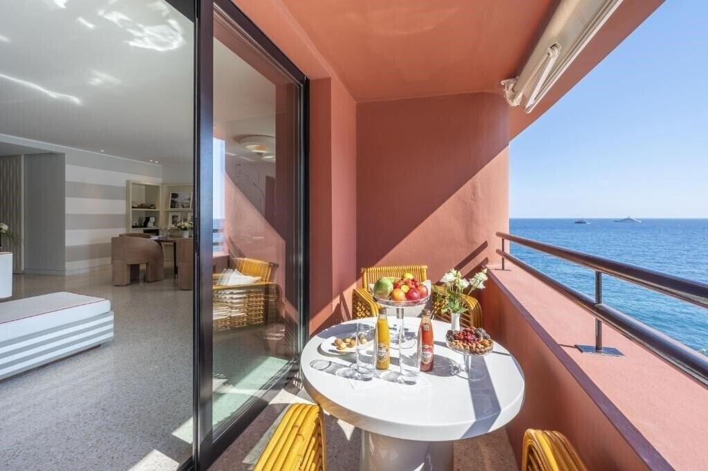 Панорама Monte Carlo Beach 5*