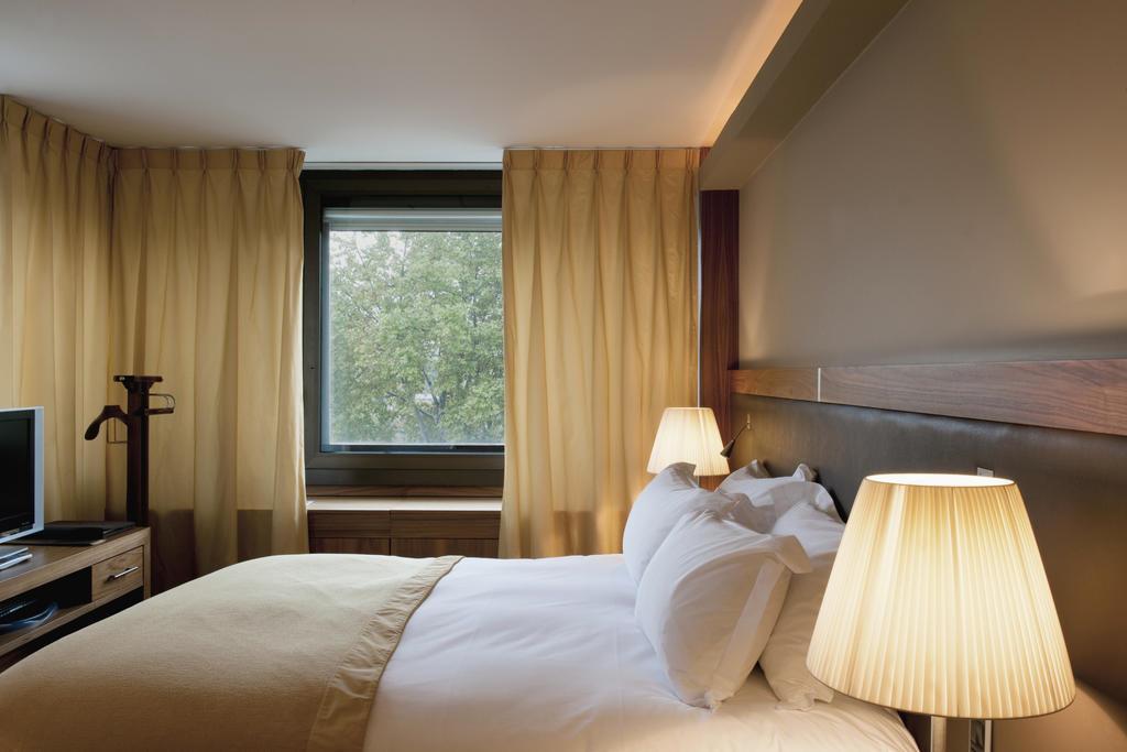 Апартаменты Sofitel Lyon Bellecour 5*