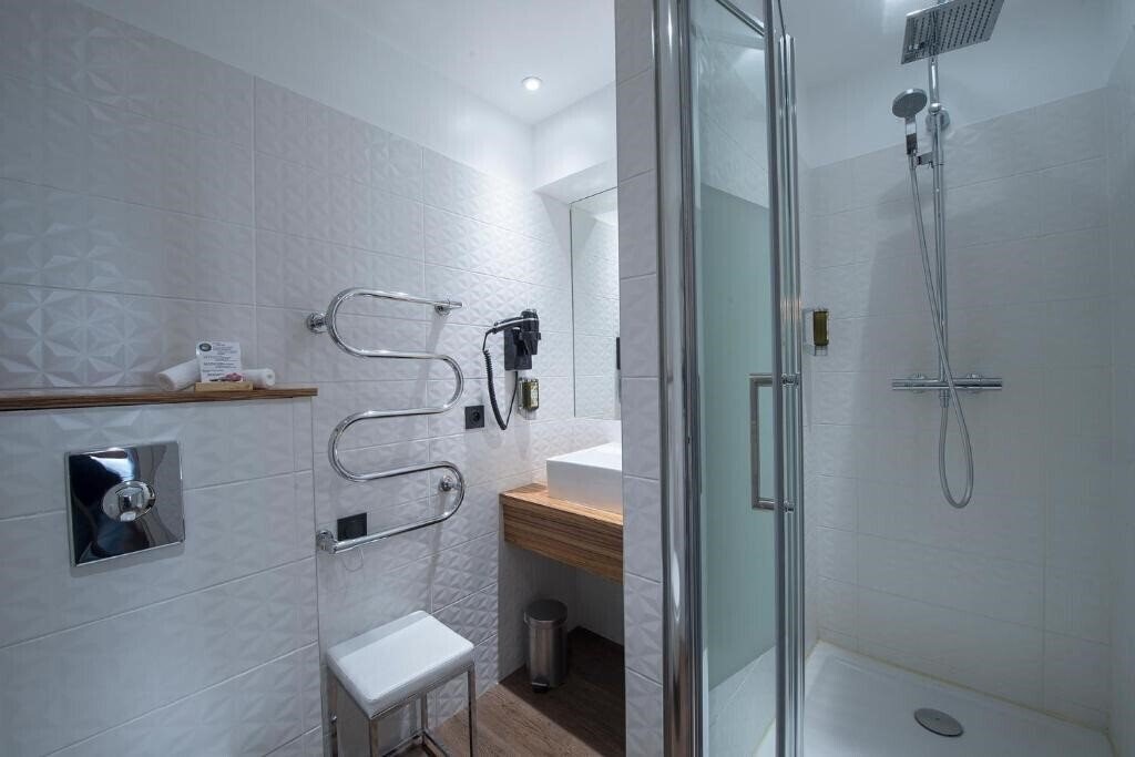 Территория Hotel De Paris 3*