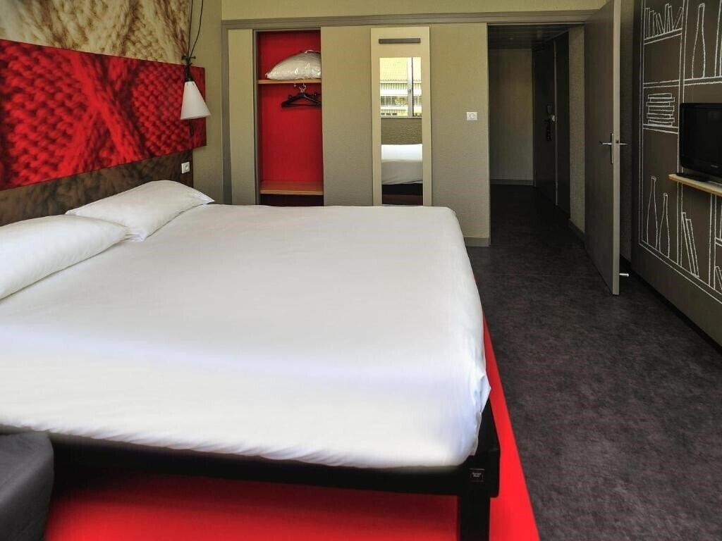 Панорама Ibis Lyon Centre 3*