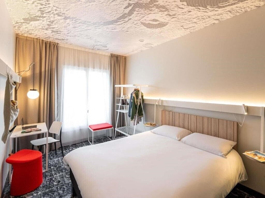 Фото Ibis Lyon Centre Perrache 3*
