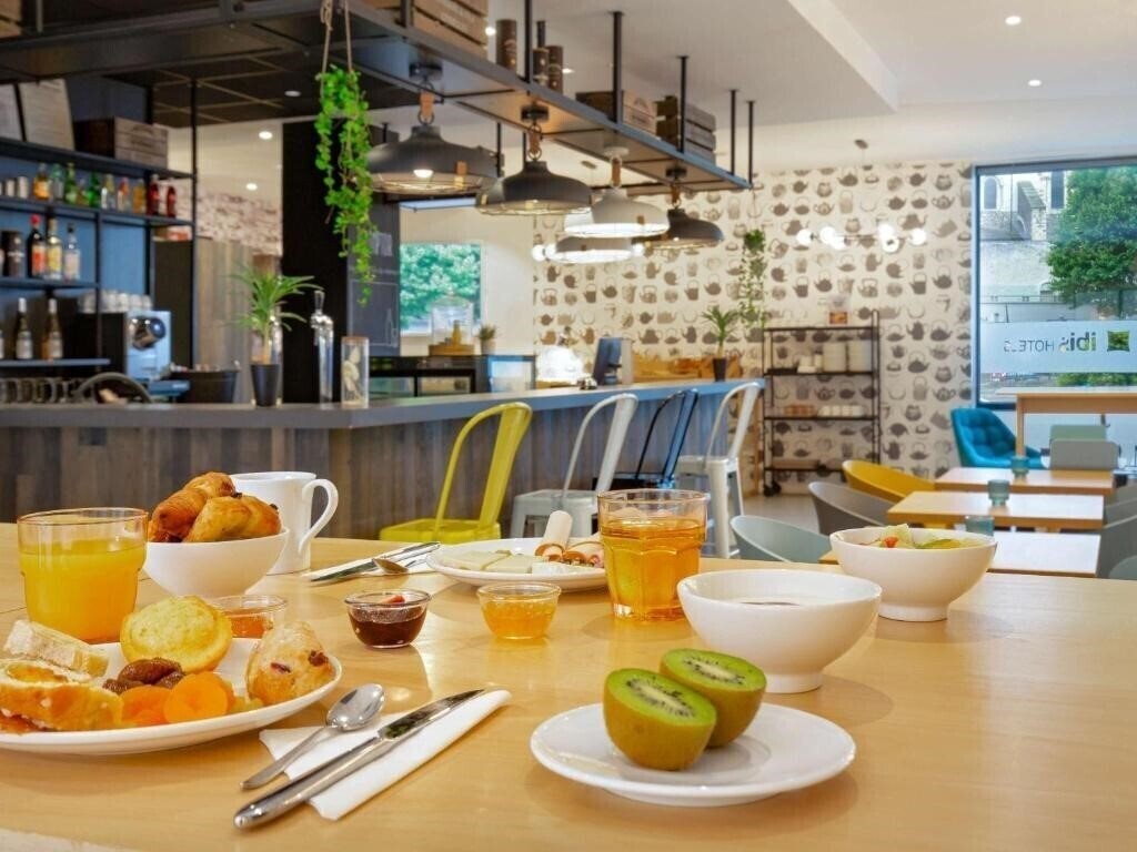 Территория Ibis Lyon Sud Vienne Saint-Louis 3*