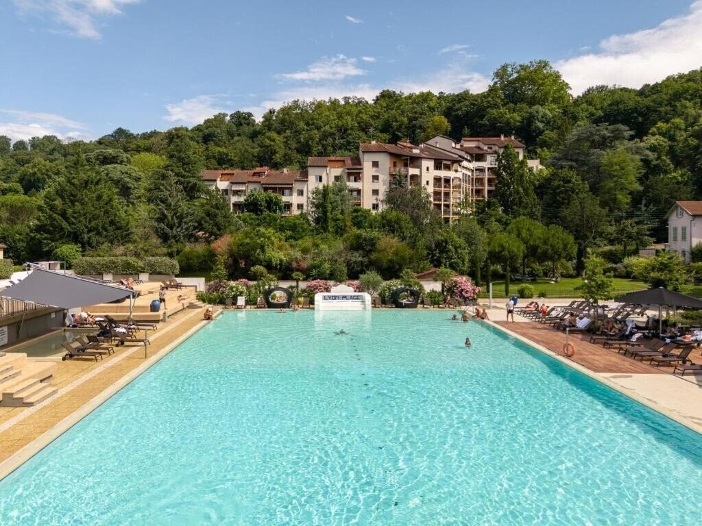Отель Lyon Metropole by Arteloge 4*