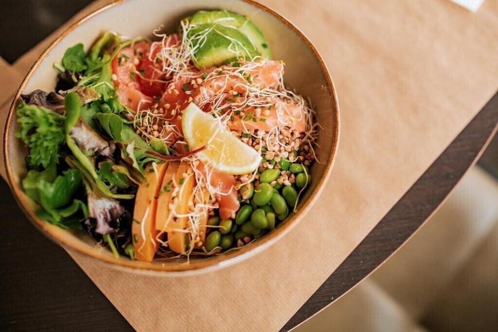 Панорама Novotel Lyon Nord Porte De Lyon 3*