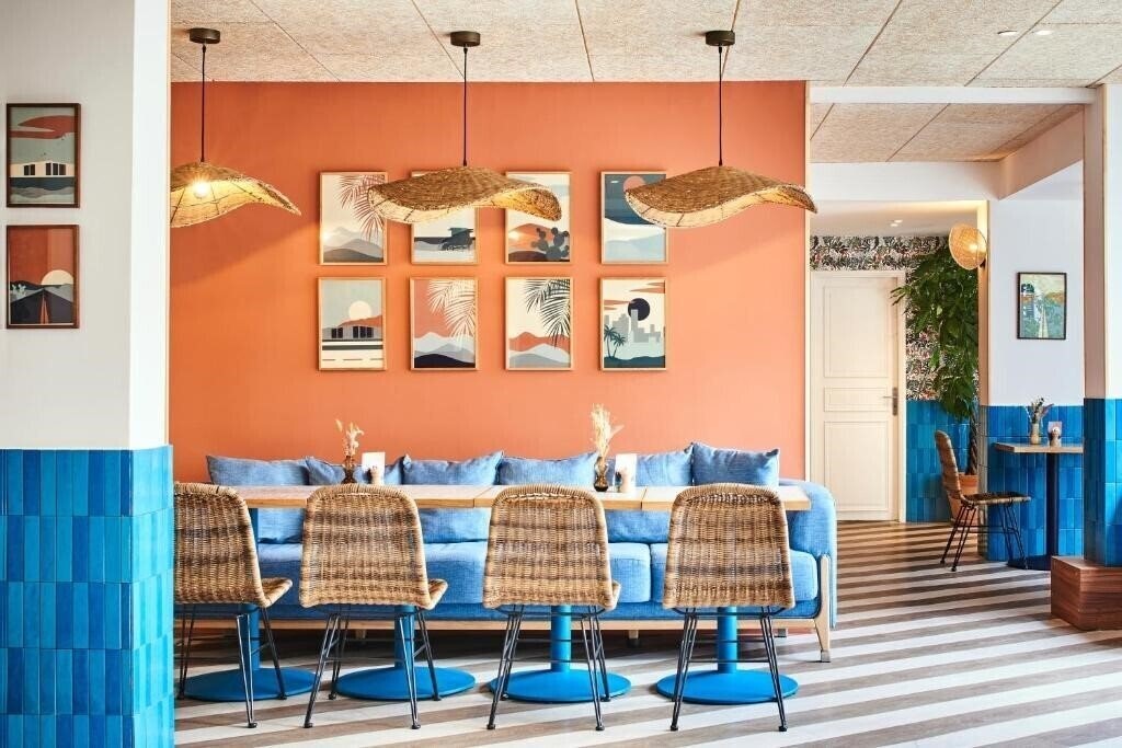 Отель Hotel Chromatics by HappyCulture 3*