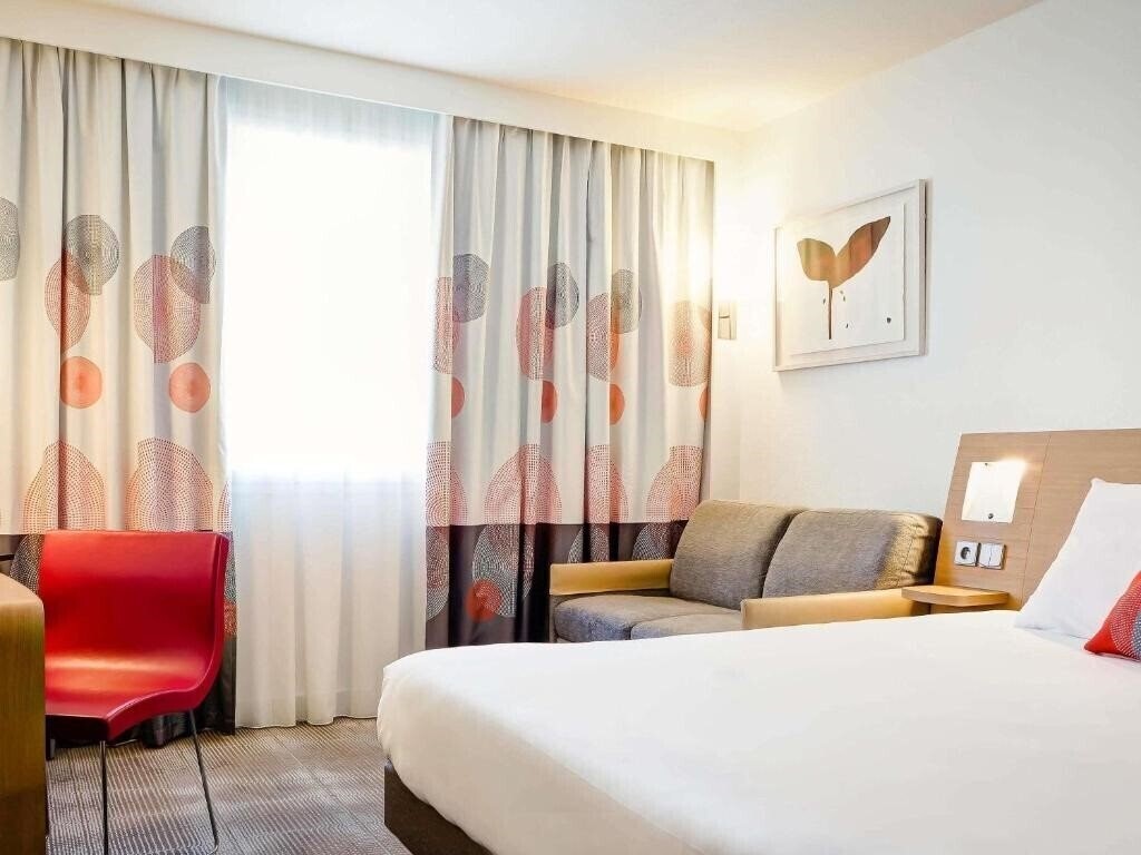 Апартаменты Novotel Lyon Gerland 3*