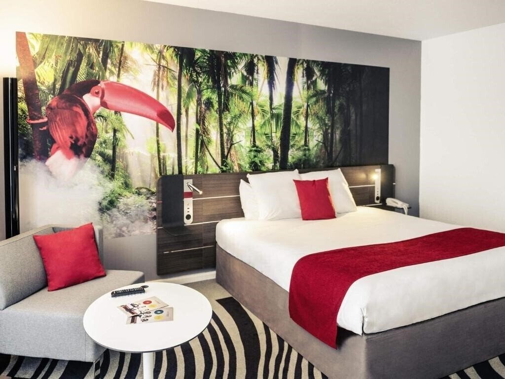 Панорама Novotel Lyon Gerland 3*