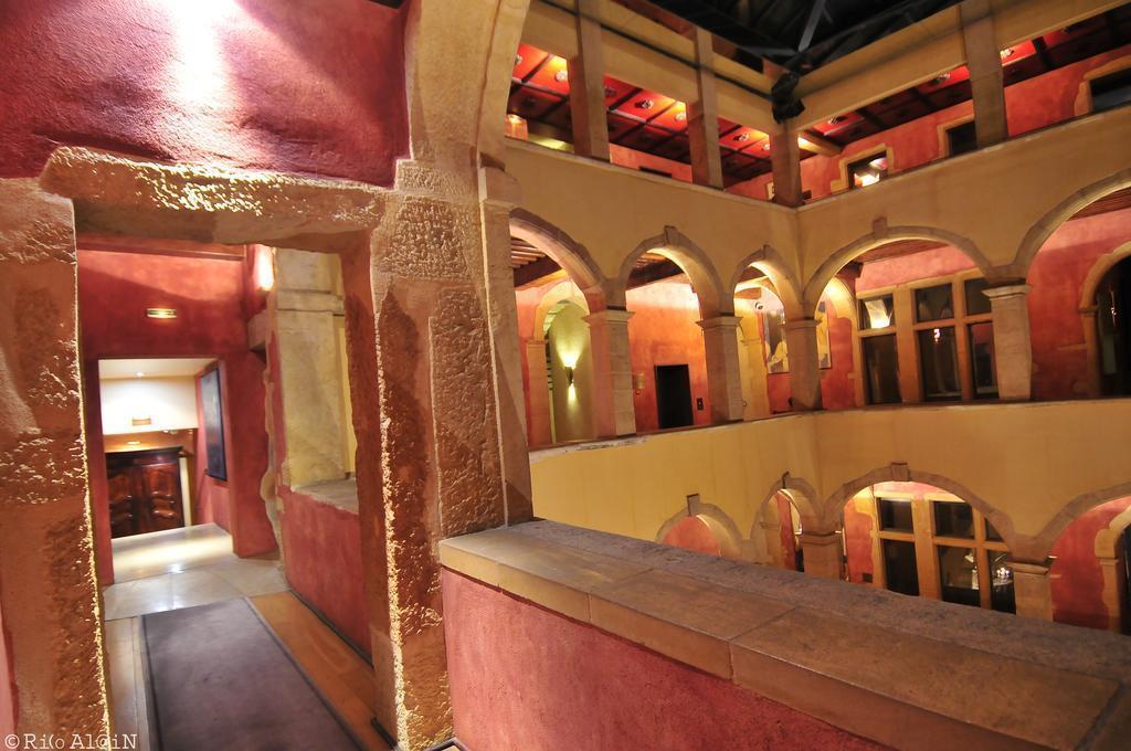 Фотографія Cour Des Loges 5*