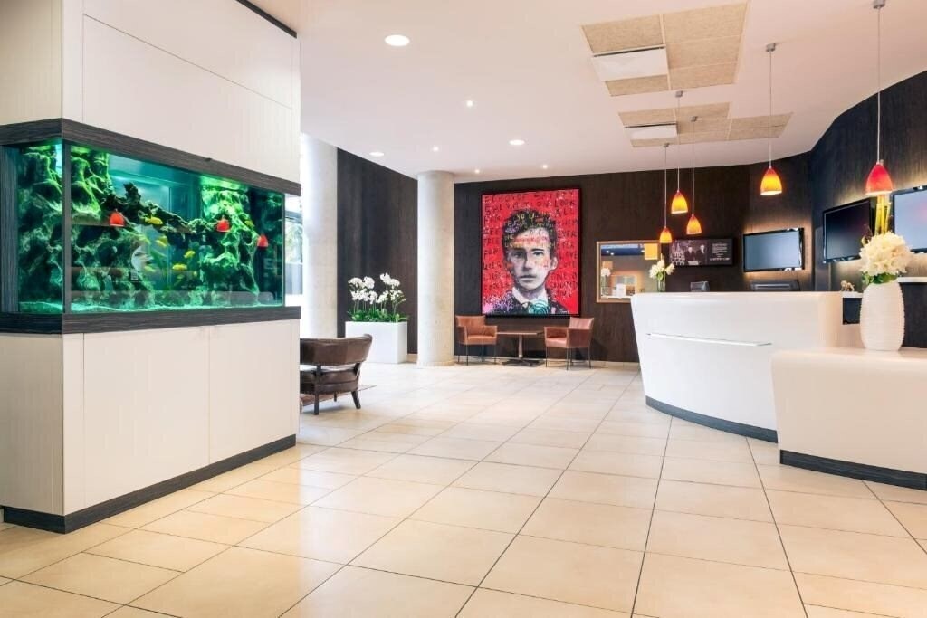 Фото Mercure Lyon Centre Gare Part Dieu 4*