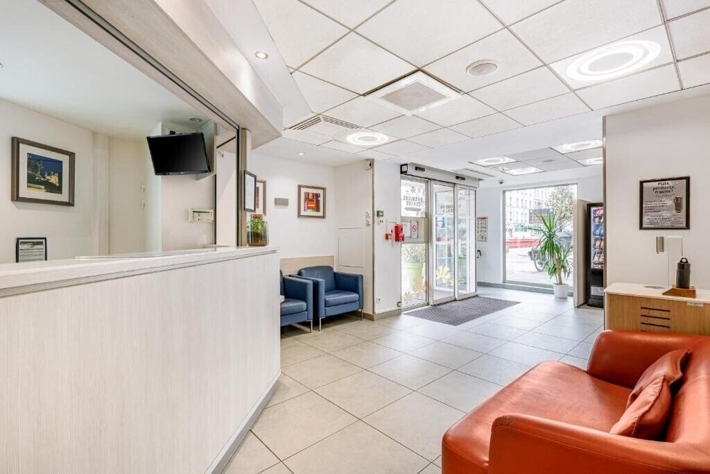 Картинка Premiere Classe Lyon Centre Gare Part Dieu 2*